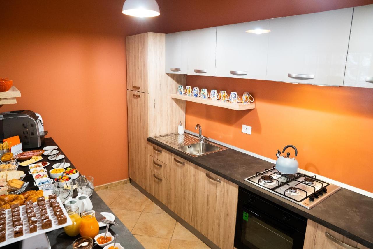 Bed and Breakfast Bb Domus Катандзаро Экстерьер фото