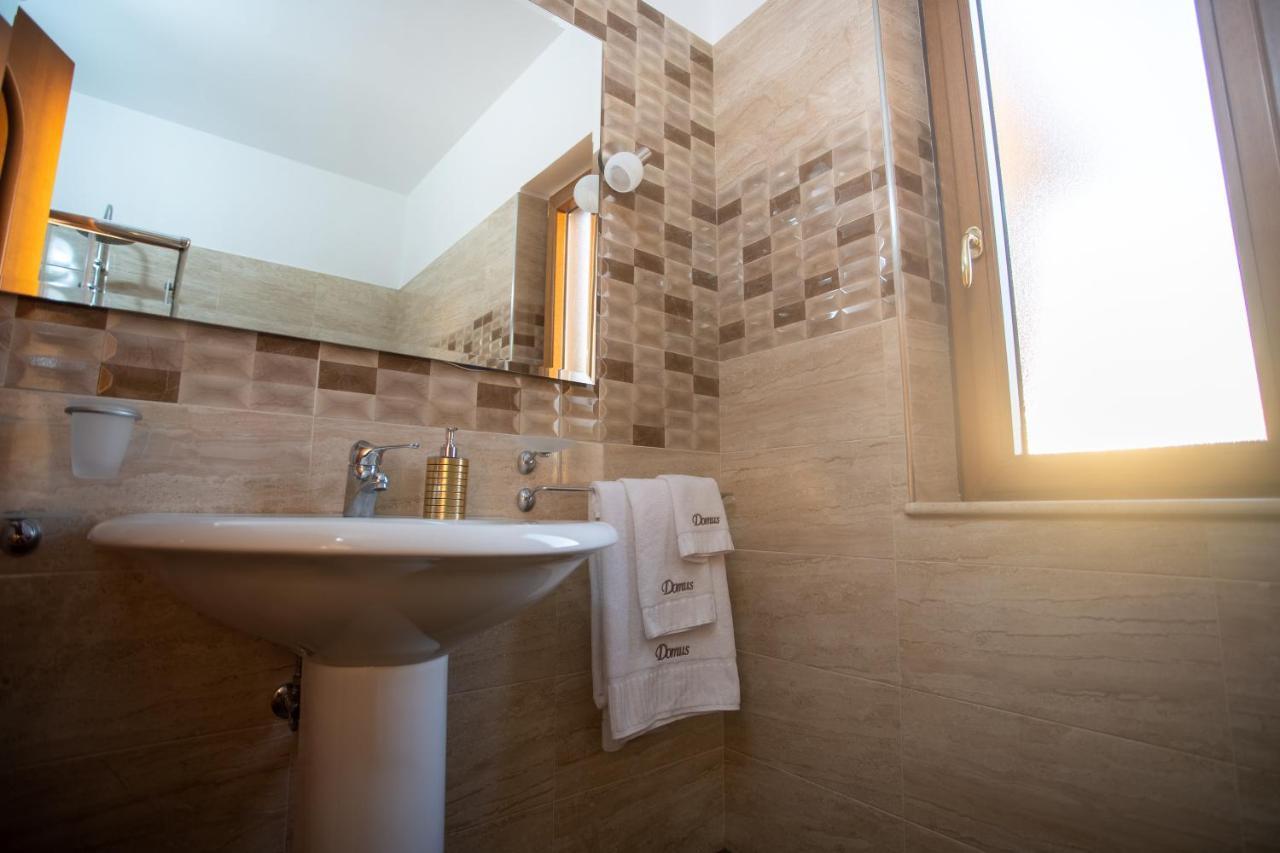 Bed and Breakfast Bb Domus Катандзаро Экстерьер фото