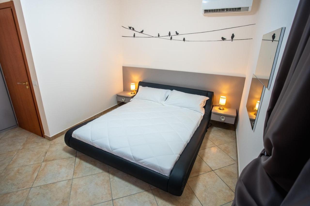 Bed and Breakfast Bb Domus Катандзаро Экстерьер фото