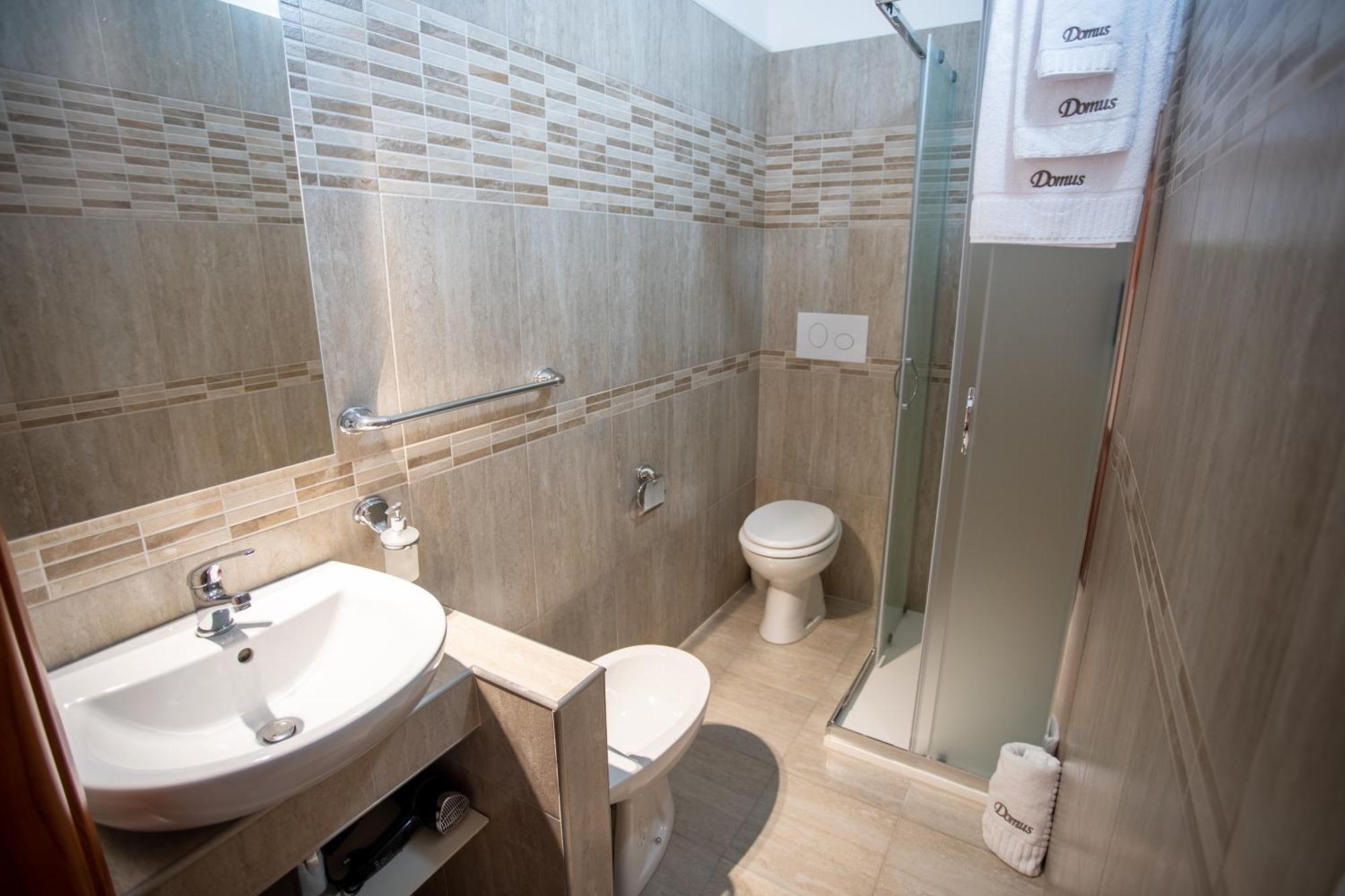 Bed and Breakfast Bb Domus Катандзаро Экстерьер фото